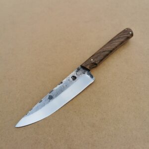 L'Officiel de Mest 172, couteau en noyer