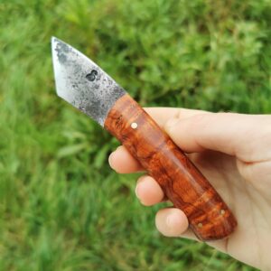 L'Azmur 43 - modèle droitier.e - pièce avec défaut !